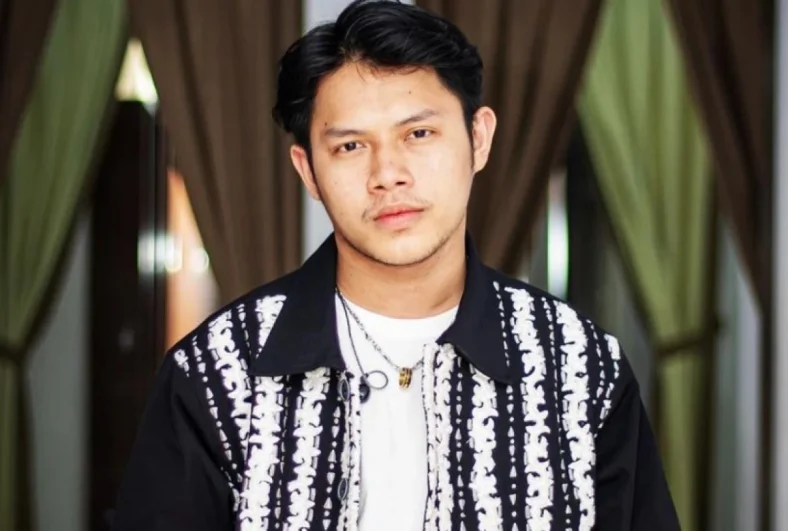 Lirik Tak Ada Ujungnya - Rony Parulian