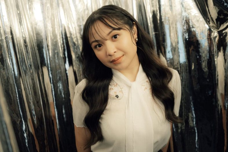 Profil dan Perjalanan Karier Bernadya hingga Menjadi Penyanyi Favorit Anak Muda